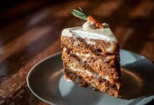 Load image into Gallery viewer, CARROT CAKE
